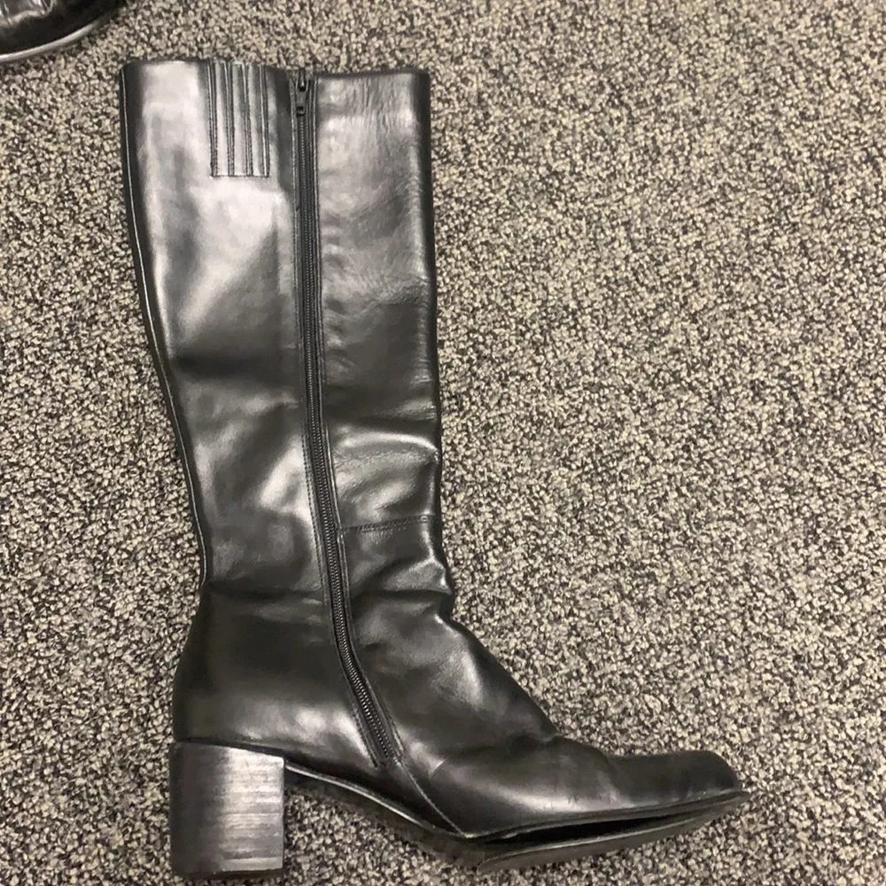 Glacee Black Leather tall, heeled boots 8.5 M - Picture 2 of 11